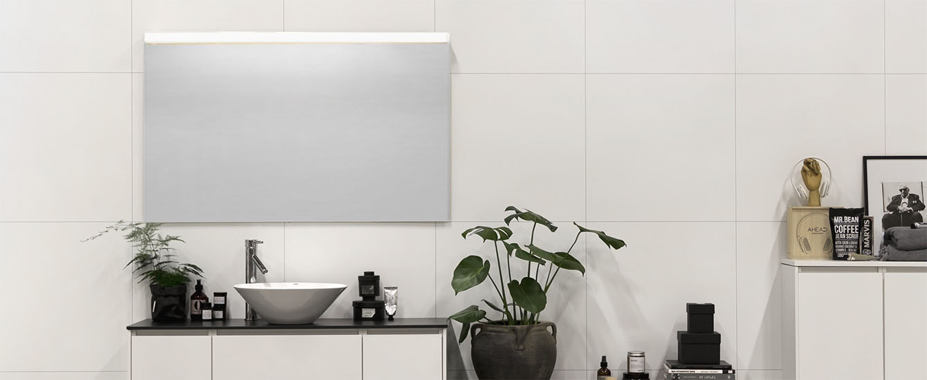 Noro Flex spejl og Noro Lifestyle Concept badeværelsesmøbel